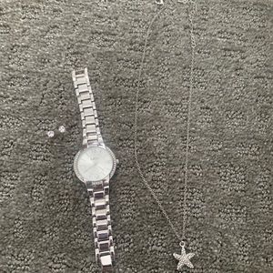 super cute costume jewelry set!